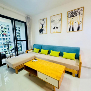 Cozy 2B1R Condo forest city